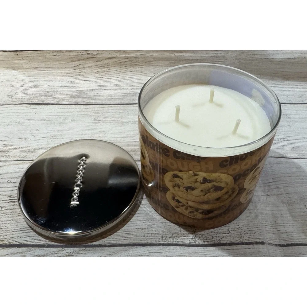 NEW Goose Creek Pillsbury Chocolate Chip Cookie Dough 3 Wick Candle 14.5 oz